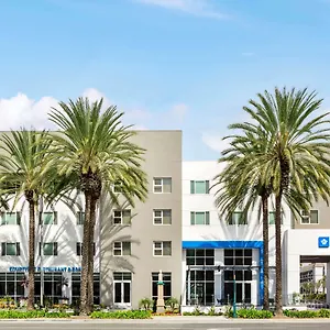 ramada-plaza-anaheim.topanaheimhotels.com/